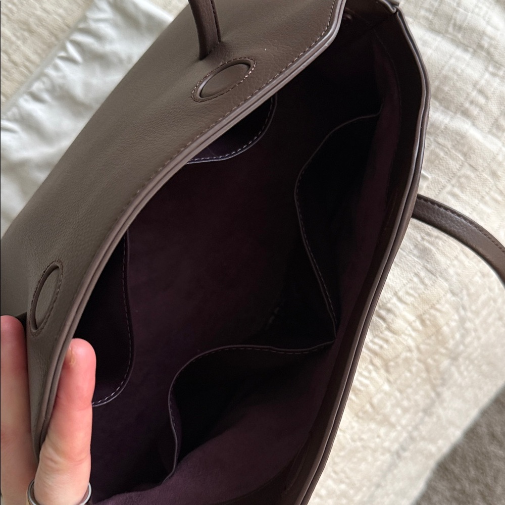 Freja Chrystie Bag in Espresso - Picture 2 of 11